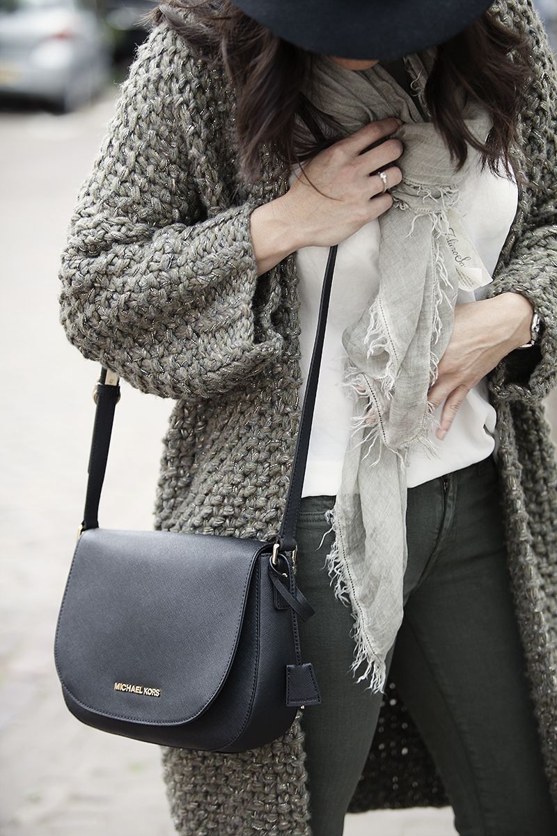 streetstyle pre fall 2015 BlogForShops Sabrina is wearing a handknitted cardigan by Kiro by Kim, Michael Kors handbag. Shop the look instore at De Nobelaer in Domburg