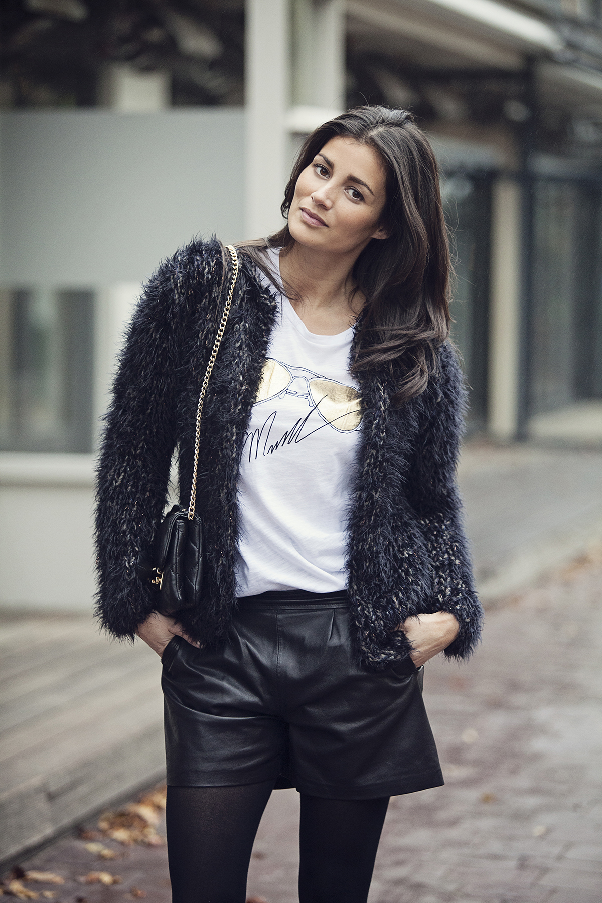 How to wear leather shorts in autrumn winter blogforshops streetstyle 2014 Michael Kors Kiro by Kim
