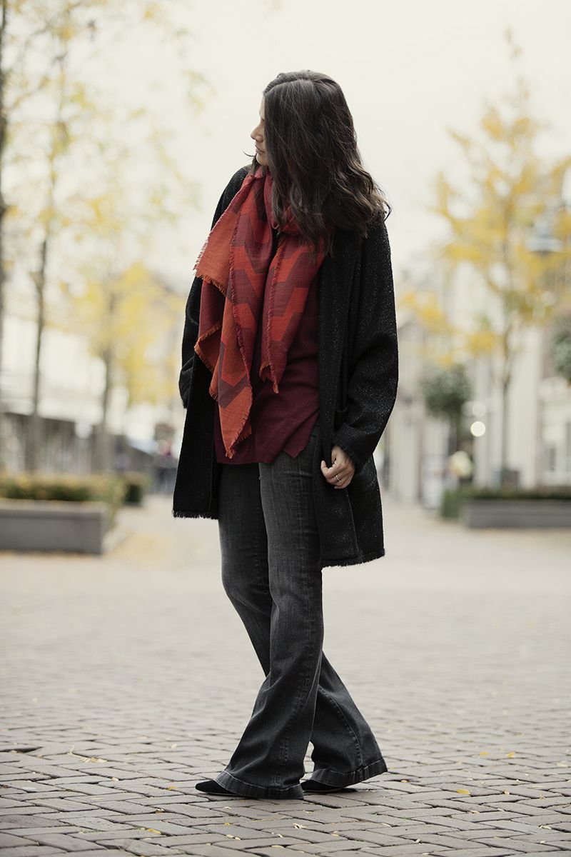 Flared jeans streetstyle look fall winter 2015-2016 J Brand styled by www.blogforshops.nl